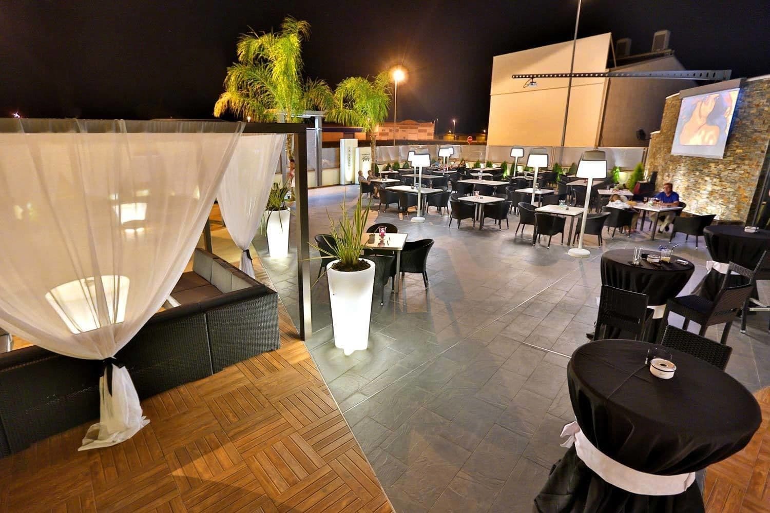 Hospedium Triana 3*